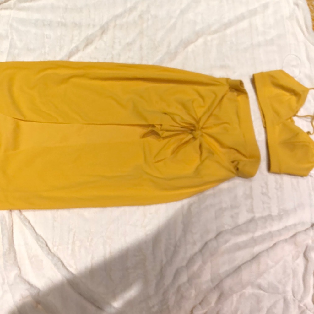 Really Cute Two Piece Venus Skirt Set